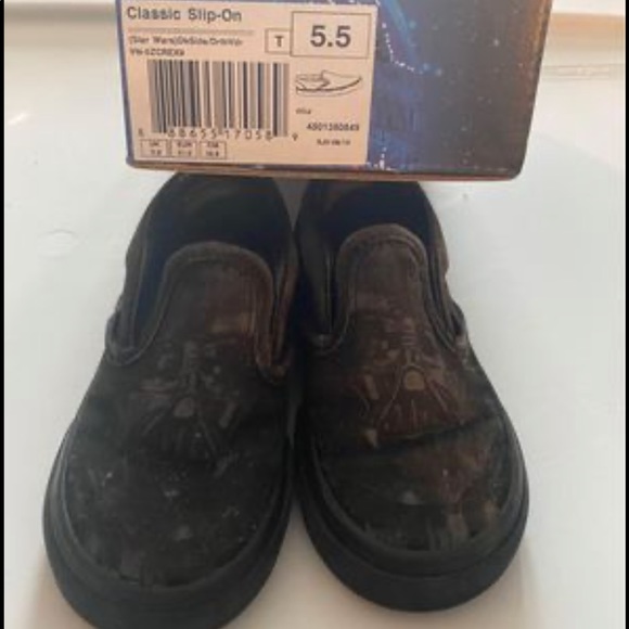 Vans Star Wars Darth Vader slip-ons - Picture 2 of 2